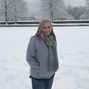 Meet your Posher, Kimberly